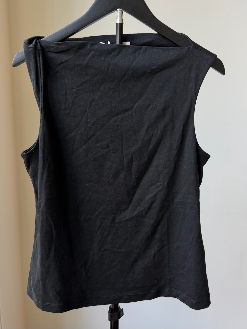 OAK + FORT Black Sleeveless Tank Top